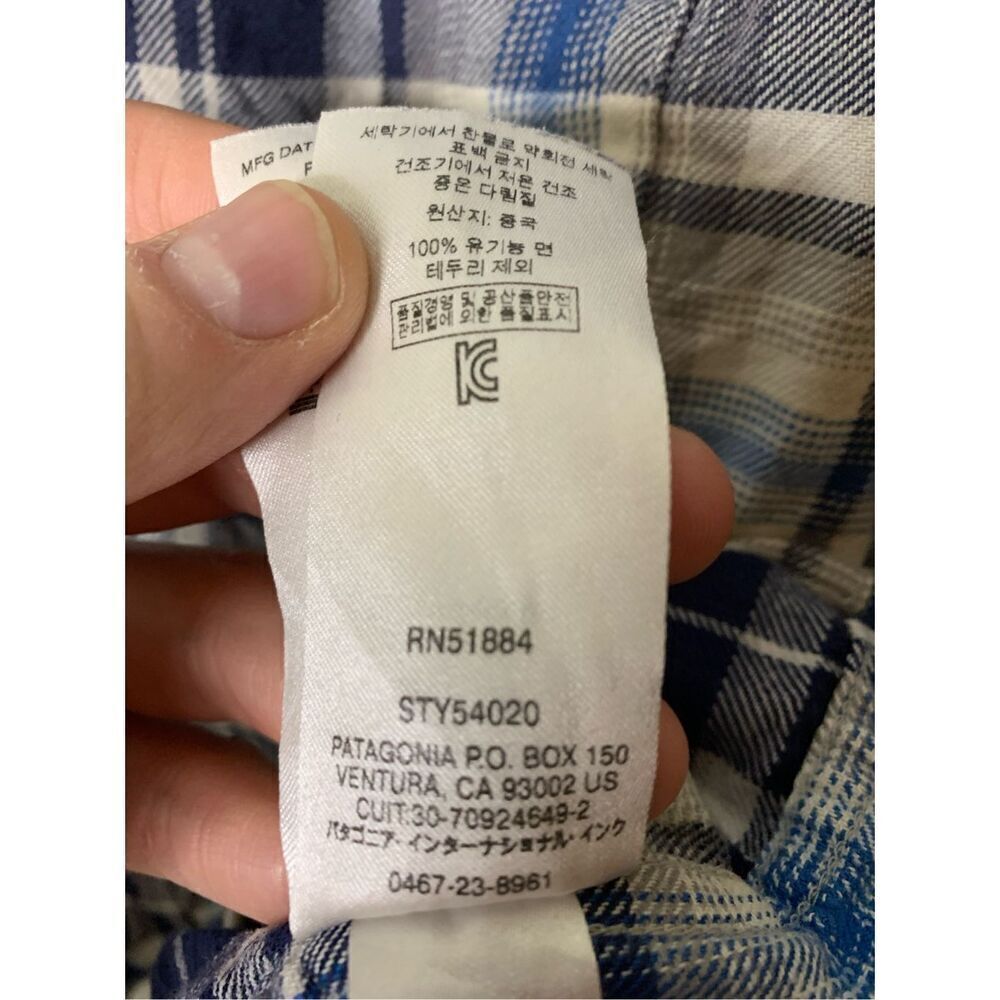 Patagonia Lightweight Fjord Flannel plaid button down shirt men's size medium - Picture 4 of 4